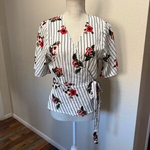 Midnight Sky - Floral Wrap Top - White with Red Flowers - Size Large